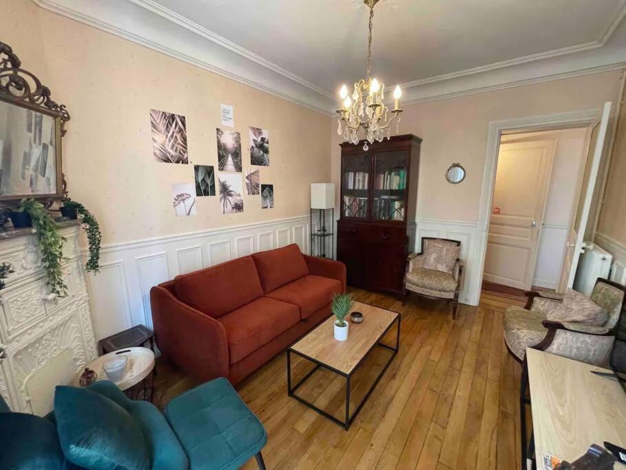 Appartment Close To Monuments ปารีส ภายนอก รูปภาพ